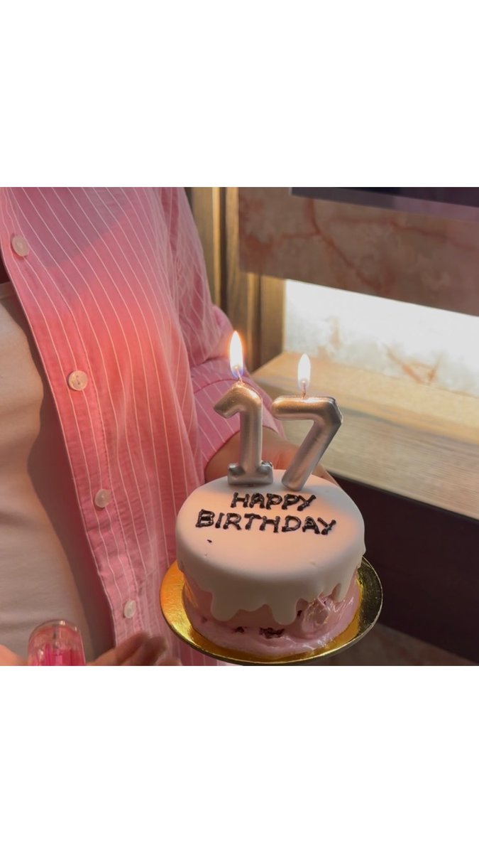 piinkyangell's tweet photo. today is ma birthday ✿ ❤︎ https://t.co/r8zHKNkPoK