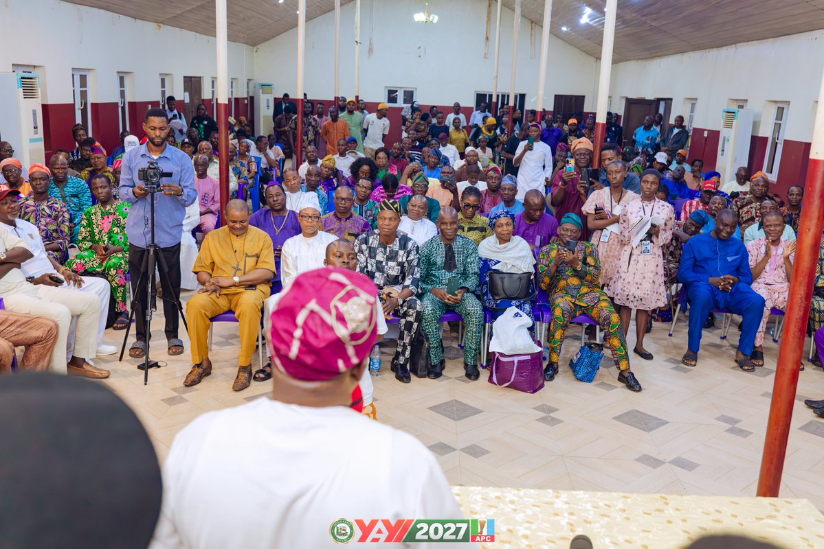 Sen_AdeolaYAYI's tweet photo. We had a fruitful engagement with the leadership and members of the Christian Association of Nigeria (CAN), Ogun State Chapter, where we listened to their concerns, requests and expectations for the future of our dear State.

We addressed issues relating to Christian pilgrimage, infrastructure, education, mobility and institutional support, while assuring the Christian community that their legitimate concerns will continue to receive due attention. We also reiterated our commitment to an inclusive government where every citizen, irrespective of religious affiliation or social status, has a sense of belonging.

The engagement provided another opportunity to share our ITESIWAJU Agenda, our nine-pillar development framework for Ogun State. Our vision is anchored on continuity, consolidation and further development—building on the foundation laid by the administration of our Governor, Prince Dapo Abiodun, CON, while introducing new initiatives and long-term planning for infrastructure, education, housing, transportation, industrial development and social amenities.

We sincerely appreciate the leadership and entire Christian community in Ogun State for their prayers, counsel and warm reception. Together, we remain committed to ITESIWAJU IPINLE OGUN, the progress of Ogun State.