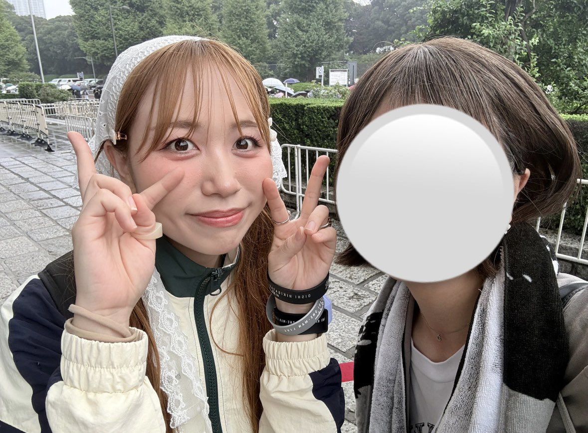 ___ra_pu's tweet photo. 昨日初めましてしてくれた美女たち、、、向こうから美女軍団が颯爽と歩いてきたとき目が開かなかったです
さめちゃん、みたろちゃん😭💘🤝🌟 https://t.co/zbP90B4fX1