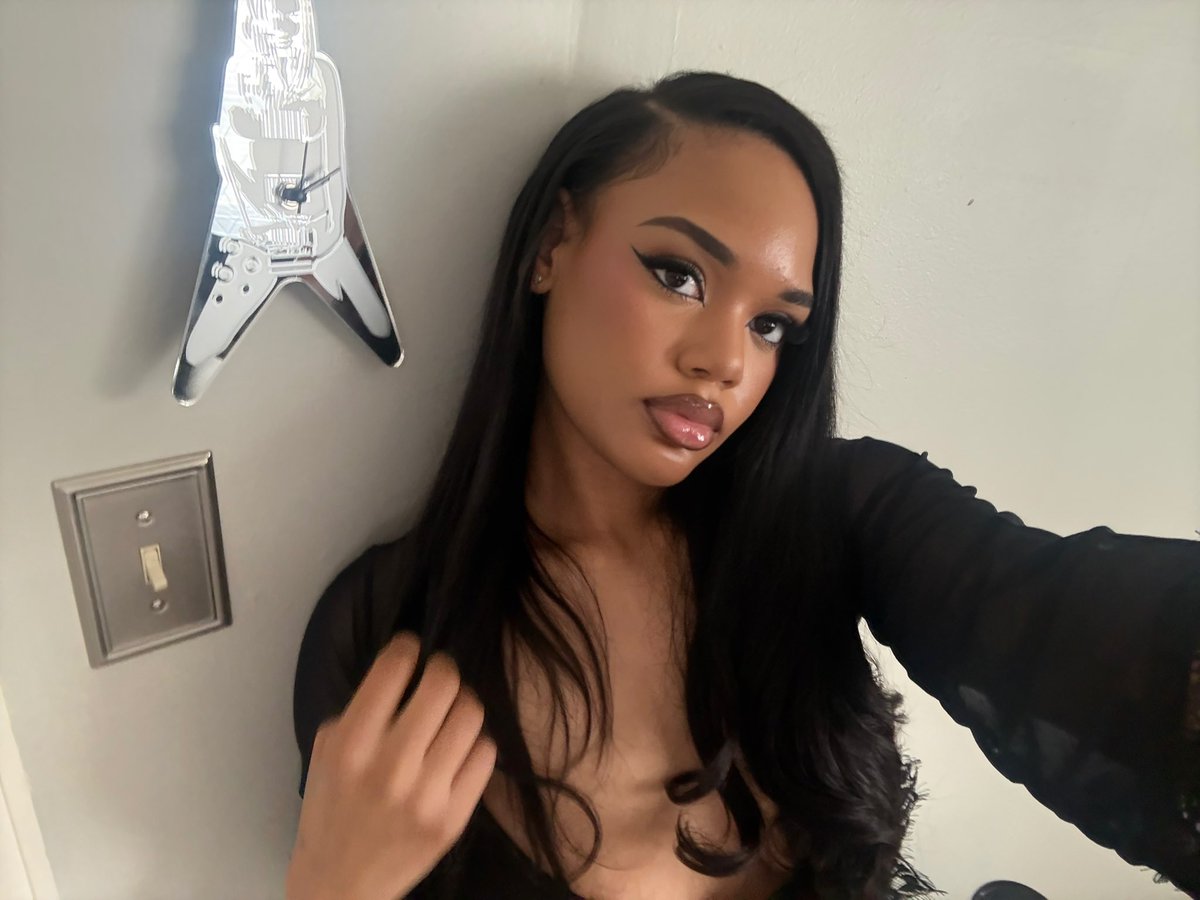 dreamctrll's tweet photo. twitter my love https://t.co/01YK55B6kz