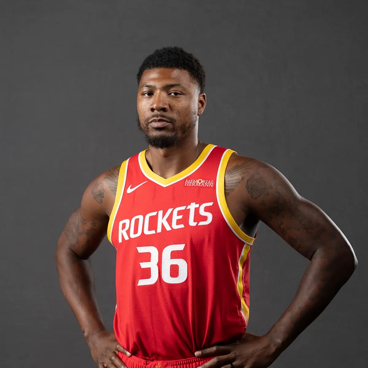 LegionHoops's tweet photo. Marcus Smart says the Lakers’ offer was ‘disrespectful’:

“First off, I played so well that the offer that was ultimately given didn’t match the way that I played. Especially when you see guys who played way worse than I did, the offers they’re getting. And then it wasn’t any security that we wanted that they were willing to do.”

(via @ByVarunShankar)