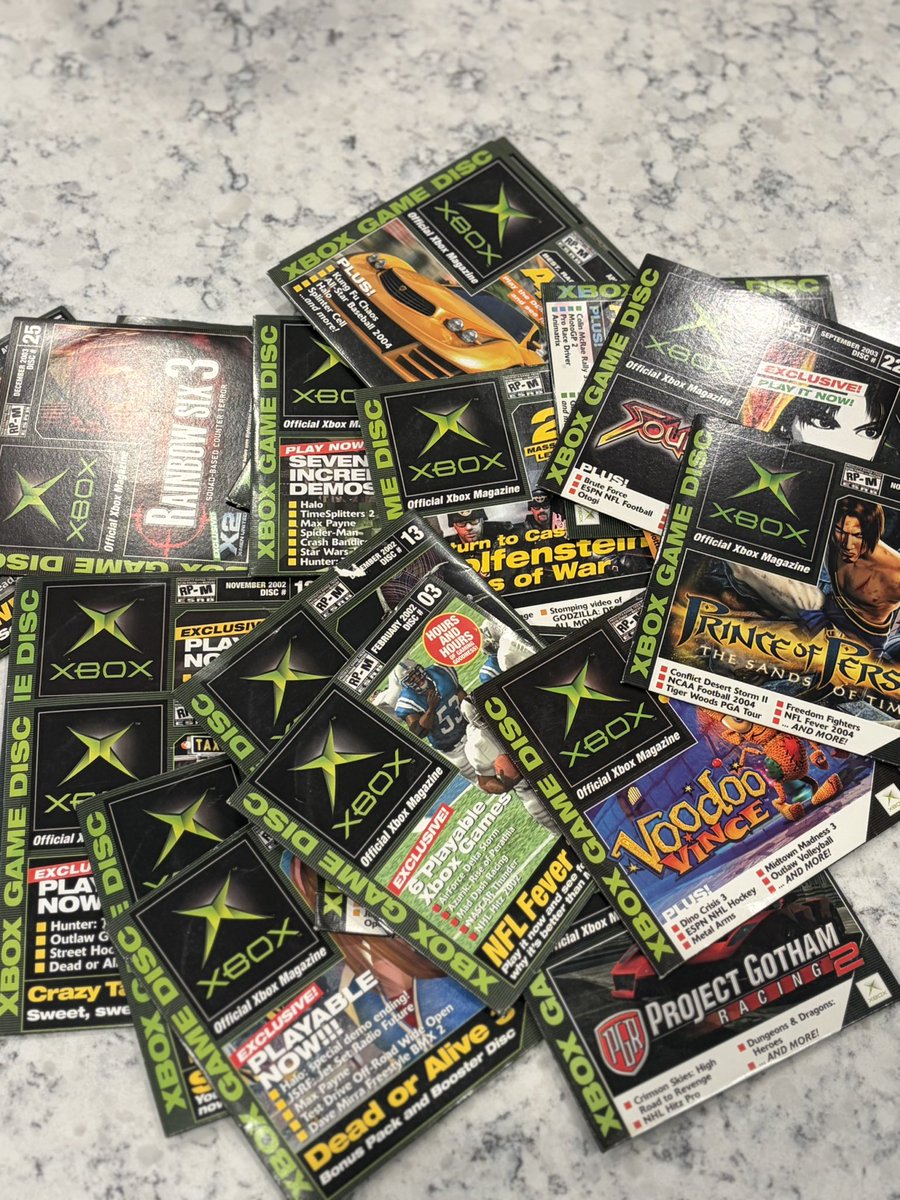 QJBeat's tweet photo. Good ol’ days when game demos were mailed out monthly 🔥😅 https://t.co/vjsysAOfcU