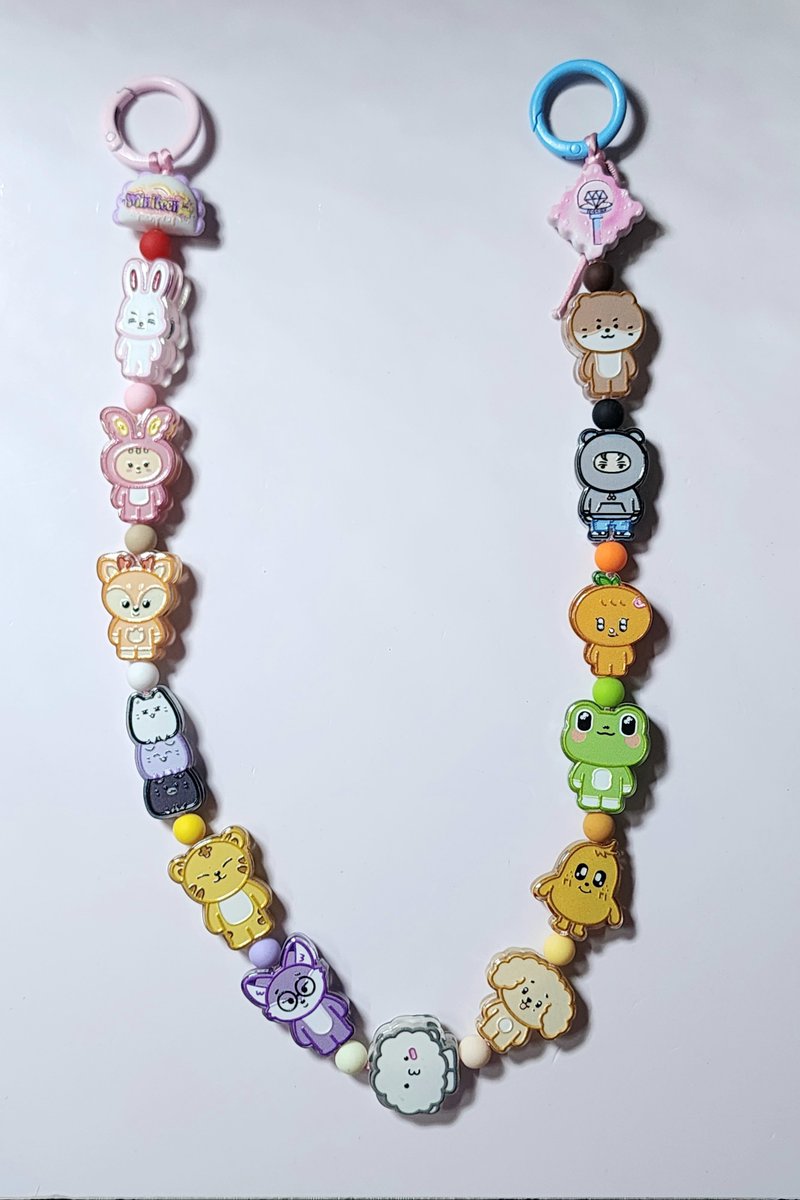 belsBakesnCraft's tweet photo. WTS LFB

Seventeen /Miniteen inspired anik anik.

Just DM us for inquiries.

#seventeen #miniteen #carats #charms #crafts https://t.co/tlJF2RrrmD