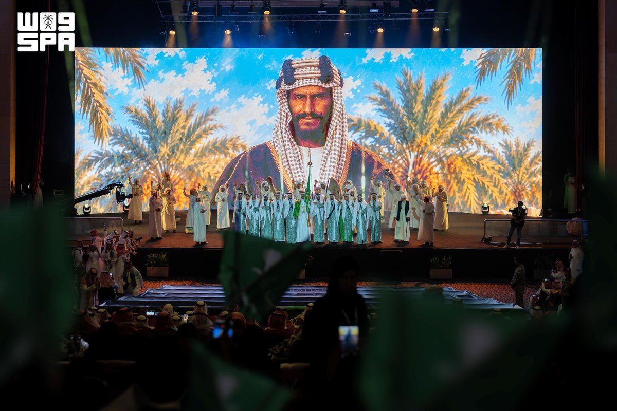 SPAregions's tweet photo. محافظ الأحساء يرعى احتفال المحافظة بـ #اليوم_الوطني_السعودي.
https://t.co/oFxxgJk6Rf
#عزنا_بطبعنا | #واس https://t.co/StxHFi2i2R