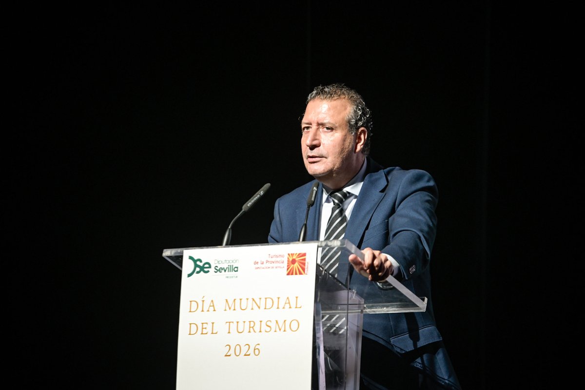JFdezdelosRios's tweet photo. El turismo sigue siendo clave en nuestra Sevilla, y hoy hemos celebrado su enorme importancia.

Sector que es motor económico fundamental para nuestra provincia, que en 2025 cerró con 1,8 millones de pernoctaciones hoteleras, y 2026 apunta a cifras récord. 

Por ello hemos querido reconocer a Manuel Gutiérrez Gutiérrez, Manuel Antonio García Maqueda, Silvia Carretero Arteaga, Paula Moreno Robledo, Pedro González Nogueras, Damiana Pitzalis y María Isabel Amaya Romero, por poner a Sevilla en el mapa, para que la gente se vaya hablando bien de nosotros y otros muchos quieran venir a conocer esta maravillosa provincia.

Gracias a todas las personas que, cada día, hacen de Sevilla un destino con alma.