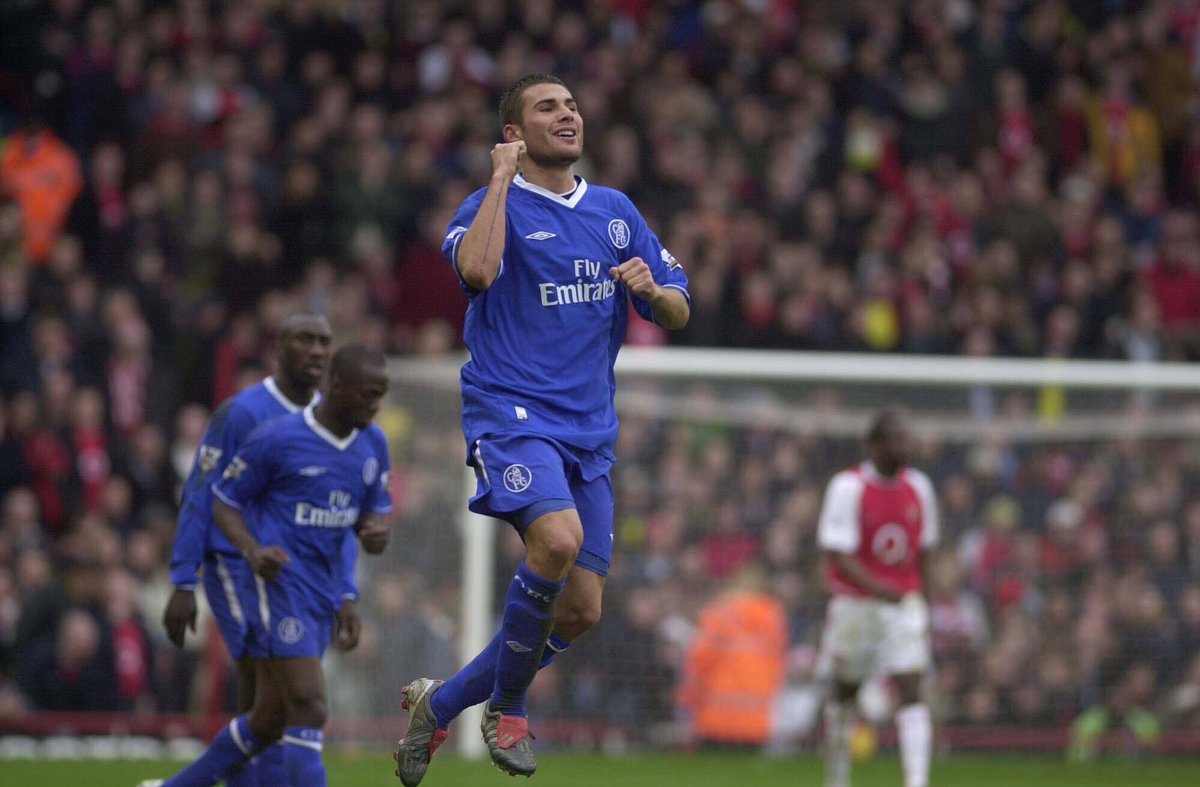 Emishor's tweet photo. Adrian Mutu says Chelsea never asked him to pay a penny after winning more than €17m in compensation over the termination of his contract following his 2004 cocaine offence. (🗞 Golazo)
#cfc #premierleague https://t.co/1S13c71LPD