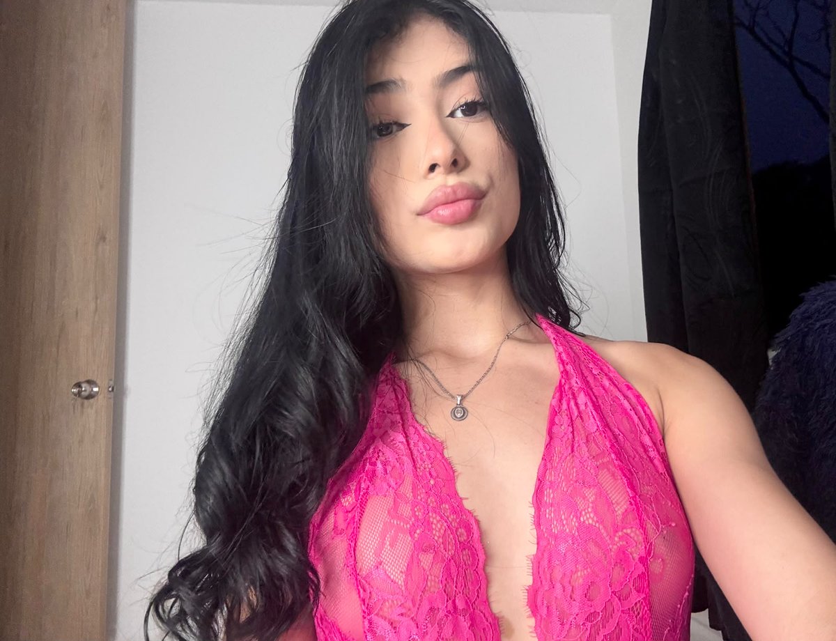 blowketing's tweet photo. One session, three shots she saved just for tonight. 🌙✨
👉 https://t.co/XoYWraMEQZ https://t.co/AO1CMdmvgt