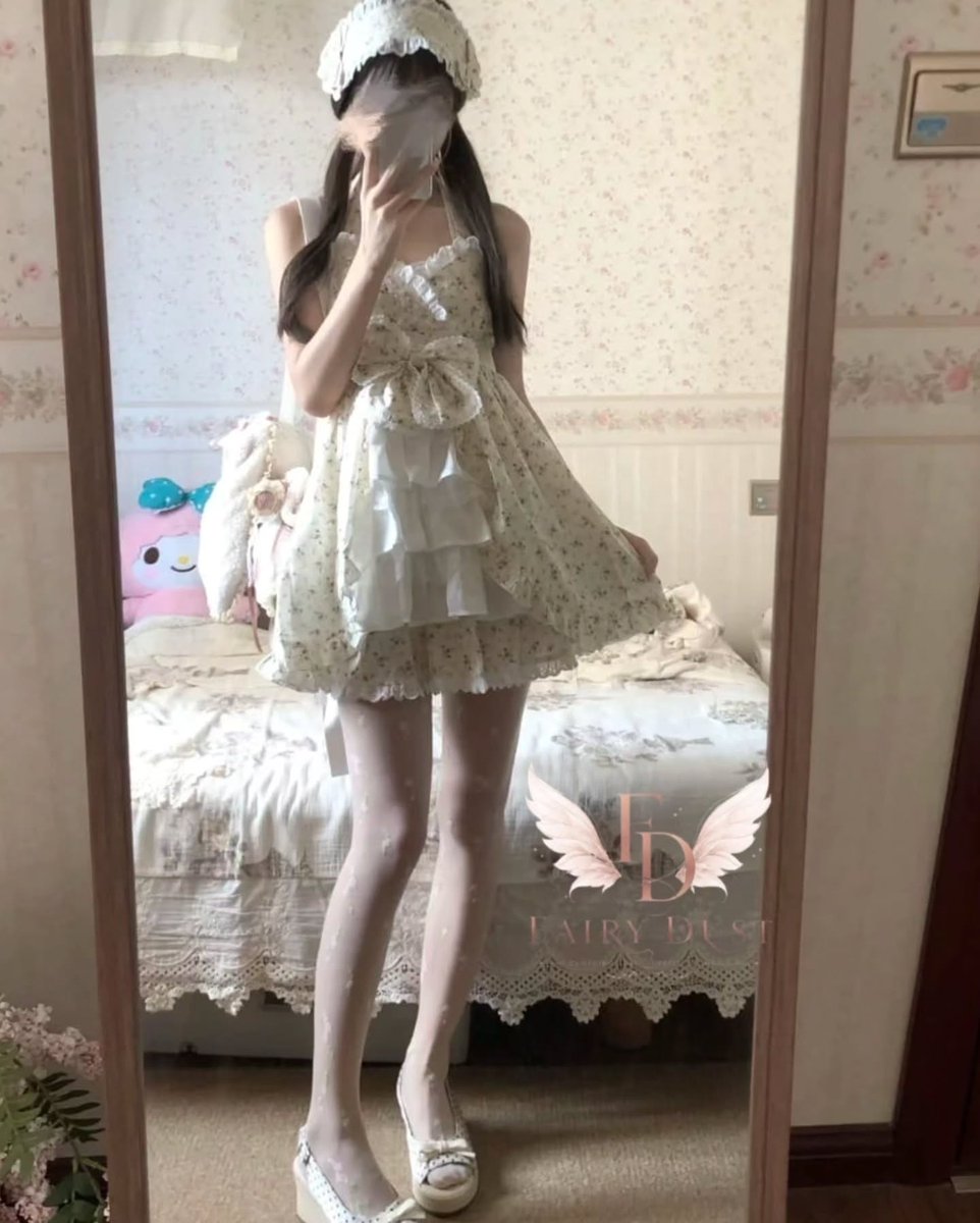 ferrerpitt's tweet photo. Delicate florals, soft ruffles, and the sweetest bow-detail dress for a bubbly, feminine look. Review photos available. DM to order. https://t.co/5EwF8NNSia
