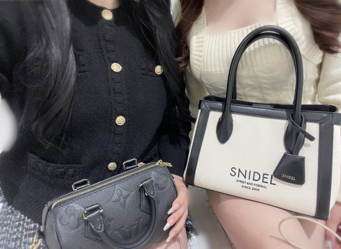 luv3zuki's tweet photo. スピーディ本当におすすめ⭐️なんでも入るし丈夫！🍒どんな服装にも合うしスピーディ持っておけば間違いない₍ᐢɞ̴̶̷.̮ɞ̴̶̷ᐢ₎✨️ https://t.co/jnpff9uYGg