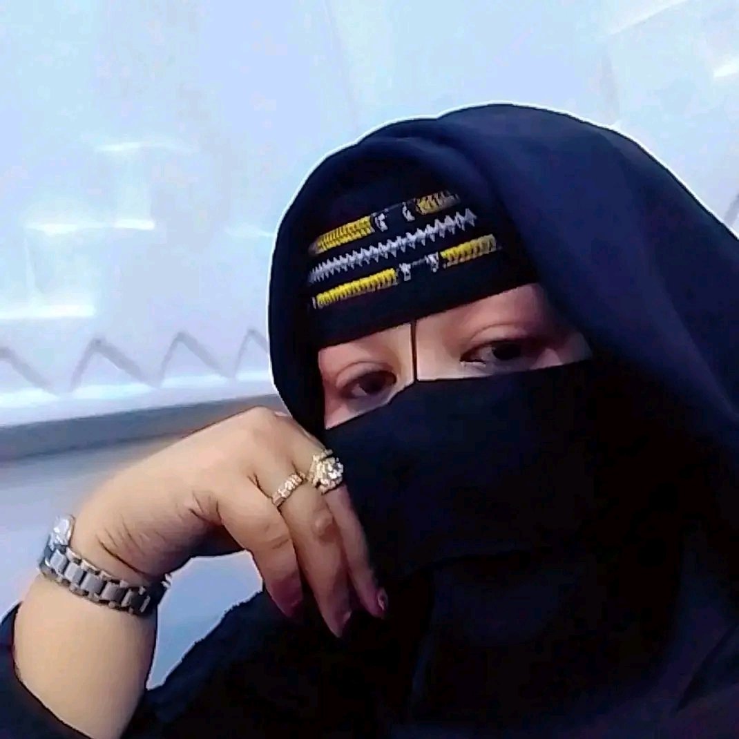 RhfDas91896's tweet photo. محتاجه راجل راجل 
https://t.co/GvZBKnk6uh https://t.co/LC5sIUFQMU