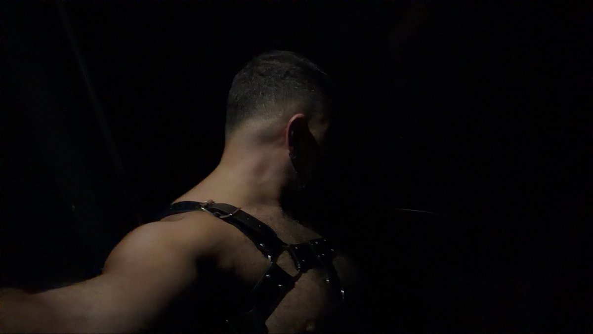 FindomArabalpha's tweet photo. What do you think of your Arab Master in leather gear 😈💪 https://t.co/AlIWTnCMKK