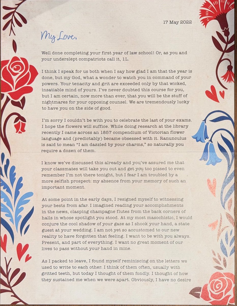 rwrbcrave's tweet photo. These are the two physical letters Alex and Henry sent to each other in Red White &amp; Royal Blue: The Private Correspondence that are being sent to fans by St Martin’s Press!

thank you for sharing @chamel_writes❤️ https://t.co/hqjXHCy60R