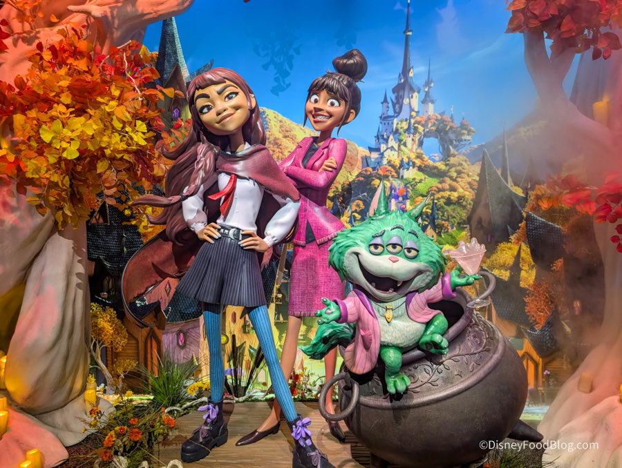 CjstrikerC's tweet photo. @gsmoviefan I wouldn’t worry that much about the marketing yet.👌

I GET the worry, I do, but that’s because we want the best for #HEXED 🧙🏽‍♀️ &amp; All #Disney 🏰 Films!🎞️😎

IMO, marketing right now is early, makes senses to wait.

Likely will be see allot starting abit after Halloween.🎃 😉🧙🏽‍♀️ https://t.co/Xm3O7qB4H8