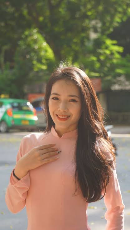 GenesisHammsb's tweet photo. (Đừng từ bỏ tình yêu cho dù bạn không nhận được nó. Hãy mỉm cười và kiên nhẫn.) https://t.co/SMLKVTGeeu