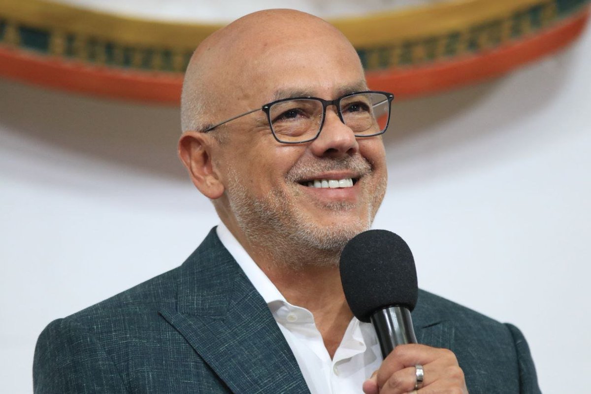 torrealbaf's tweet photo. @delcyrodriguezv La presencia de la Presidenta Encargada en la ONU representa la firmeza de nuestra Diplomacia de Paz, la unidad de toda la nación y la determinación absoluta de avanzar en la consolidación del Estado de Bienestar Social para nuestro pueblo.

¡¡Venezuela Renace!!

#VenezuelaRenace https://t.co/CPJnkofM5B