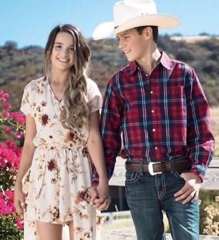 GiaRose46i's tweet photo. Me and my handsome boyfriend Hayden Summerall @JoeHeal68556892 https://t.co/K06EfMaiEm