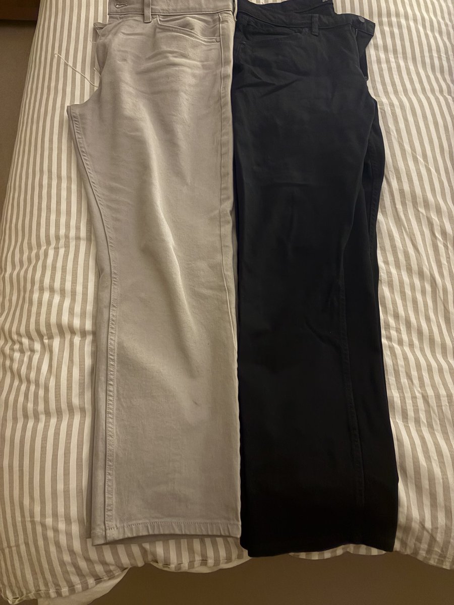 bloodylefty's tweet photo. @marksandspencer identical size jeans, same range , different colours, yet one is clearly an inch longer. Now I have to make a trip to return. Why does this happen? Do you have no quality control? https://t.co/YZltmrps4C