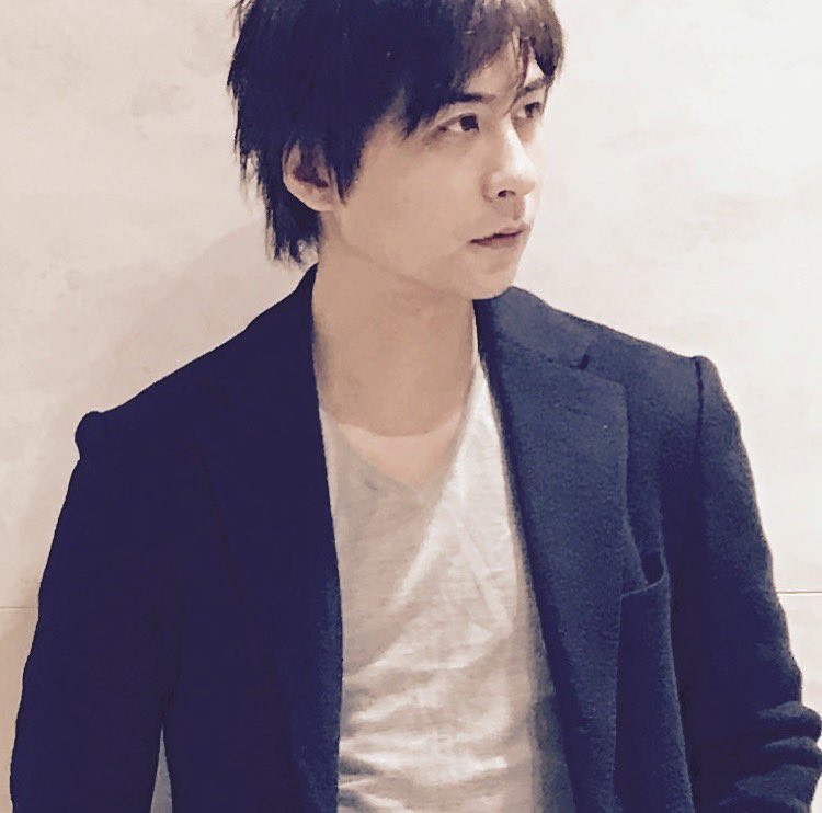 kenjiomori_bot's tweet photo. 大森健司先生の更なるご活躍を祈願して👏
行ってまいります。
森俳句会も徐々に広がっています
素敵な輪がさらに循環しますように🌺
#大森健司 #俳句 #森俳句会 #新涼 https://t.co/qCD7Zi3Cxj