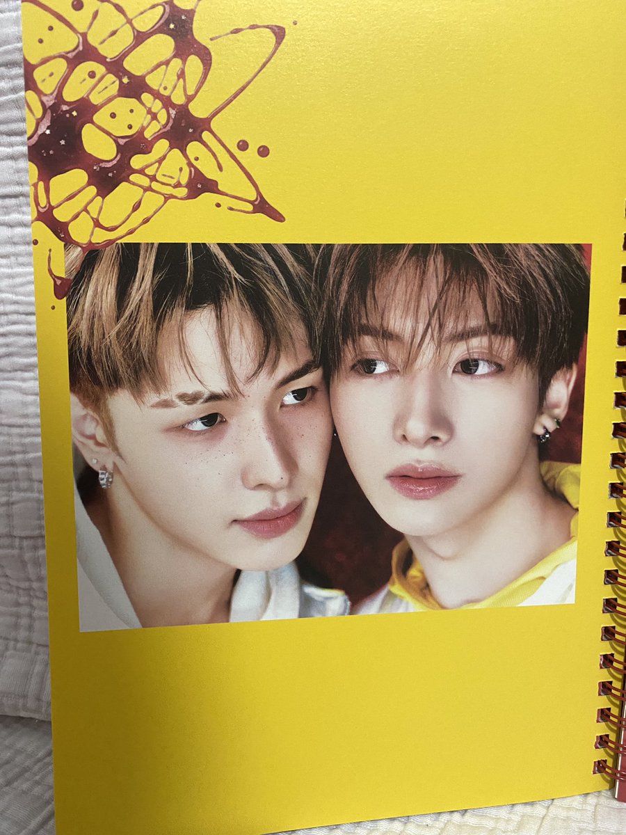 tsukaru_'s tweet photo. Minha parte favorita do photoshoot de saucin' https://t.co/9pcLv9Mgdx