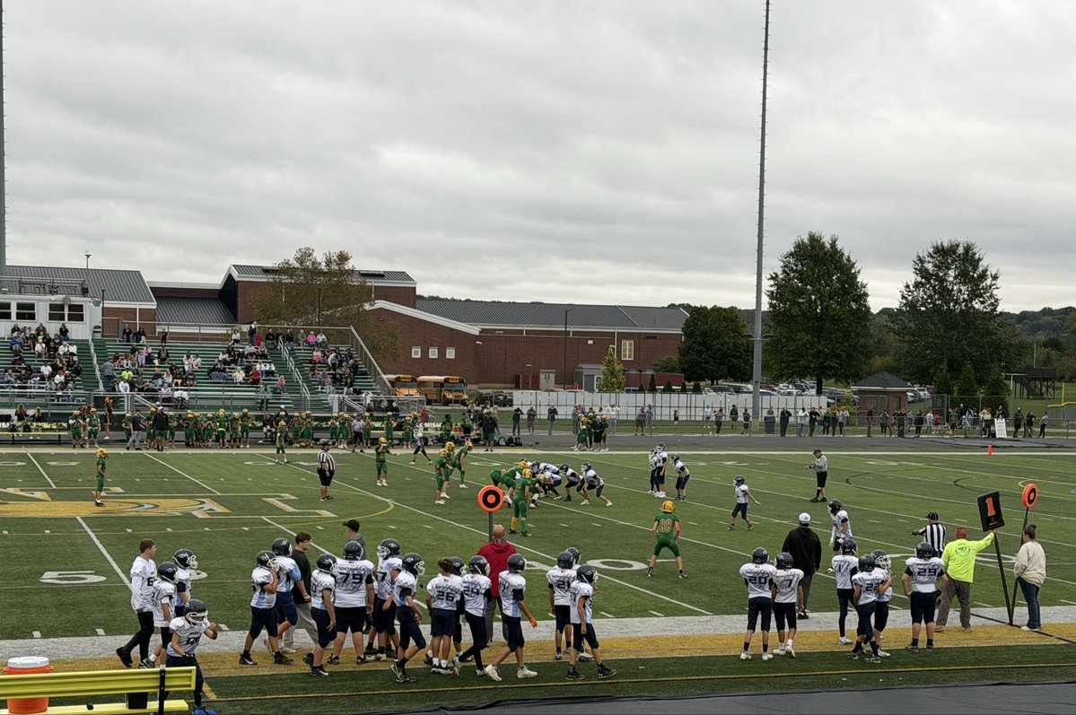 CoachEvanDreyer's tweet photo. Congrats to our 7th grade for the huge victory today!!! #WorkWins #BeGreatEveryday https://t.co/rSIw3tUafo