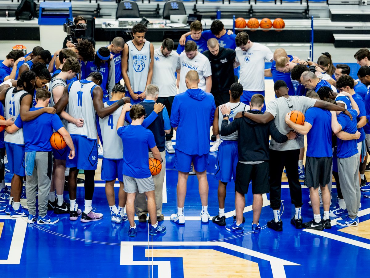 Kentucky men's basketball practice