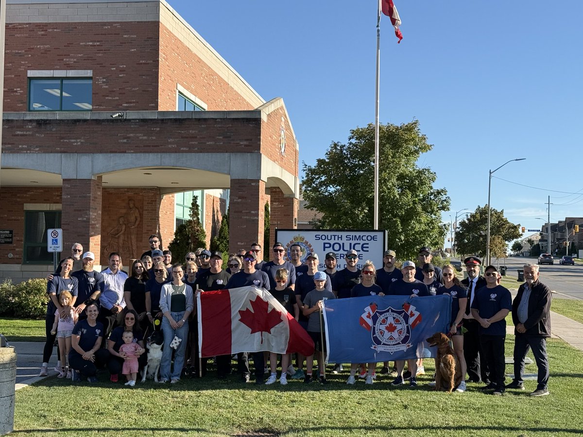 460km's tweet photo. The “Run to Remember” kicked off @SouthSimcoePS in Bradford. Joined by family members of Devon Northrup &amp; Morgan Russell, as well as members from @BarriePolice 
Follow our journey here &amp; on Instagram, Facebook &amp; Threads.
#HeroesInLife #460km #RunToRemember #NPOMR2026 https://t.co/lUQxxBMrsc