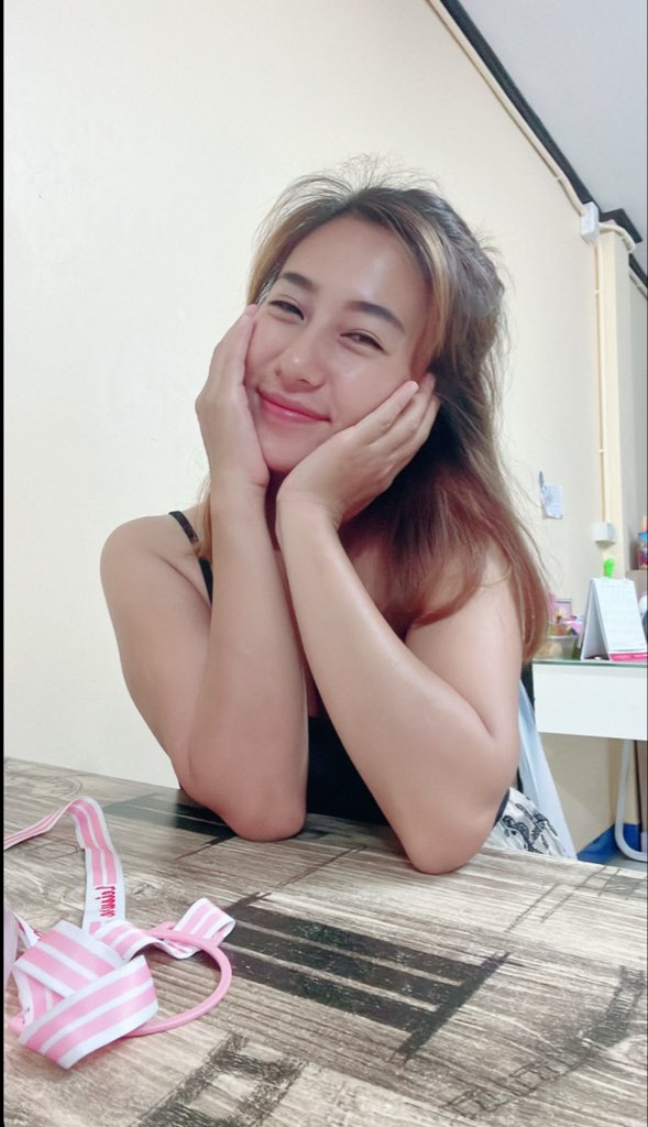 Fyih2cl's tweet photo. #นวดหาดใหญ่ 😚 https://t.co/CkO9AsihR7