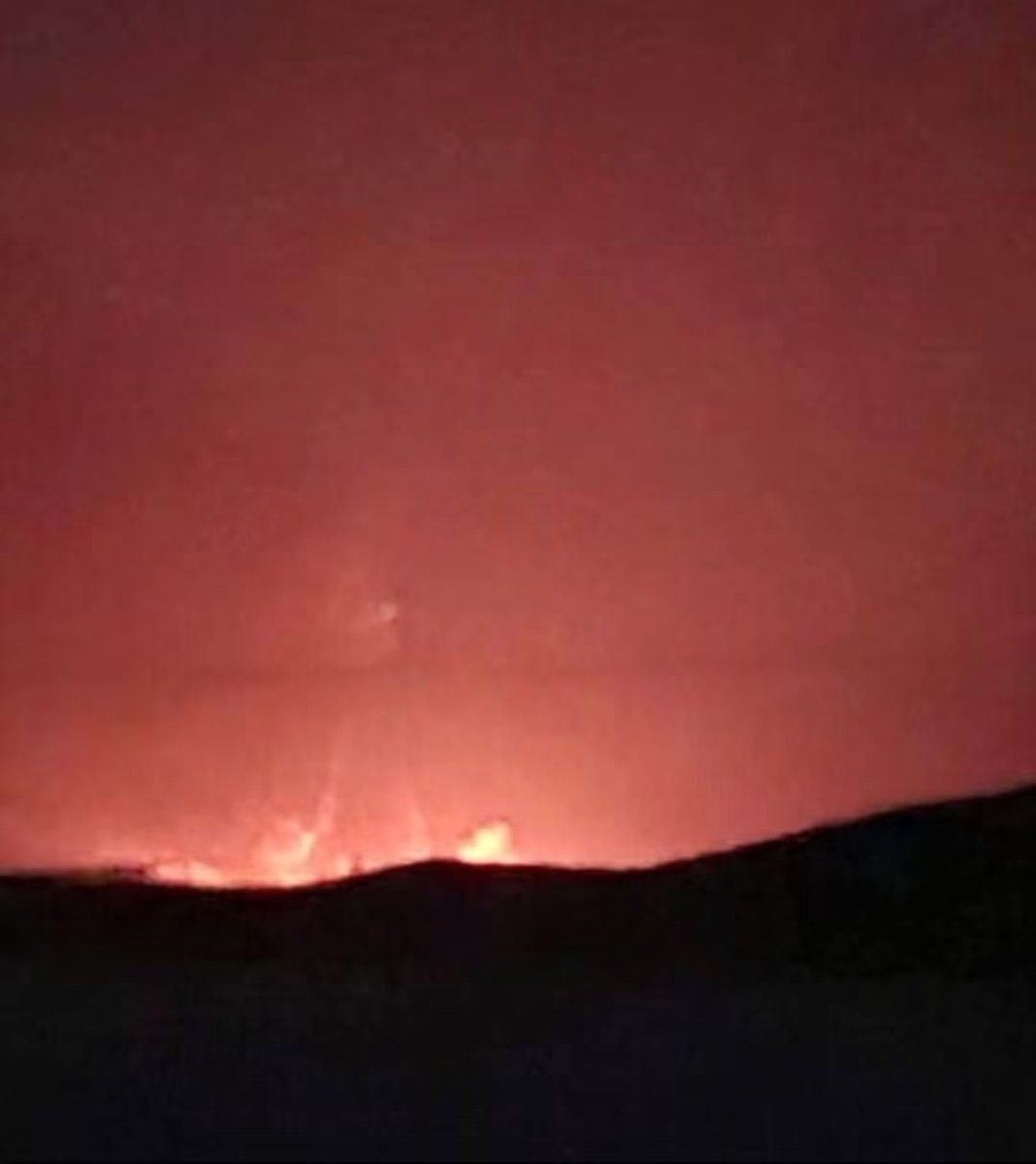 Theunk5555's tweet photo. Pakistani airstrikes reportedly hit areas near civilian communities. https://t.co/Zz2nrSa1MQ