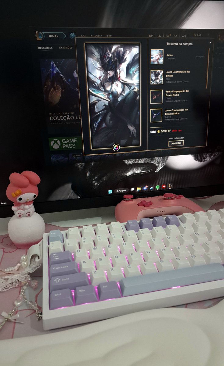 dreamsivory's tweet photo. ganhei de presente do meu namorado a skin nova da janna  <3 https://t.co/QXudsVURgl