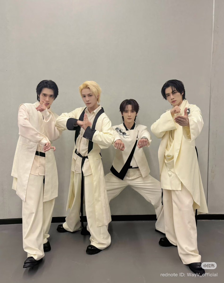 smoldejuns's tweet photo. WAYV XIAOHONGSHU UPDATE

💗 https://t.co/EBOrG5NoIA
