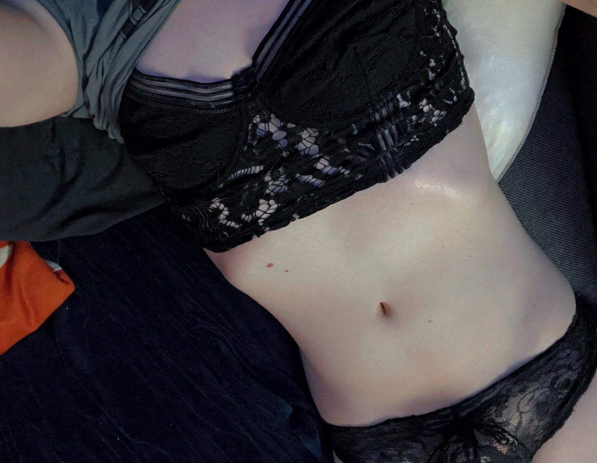 FemboyyEmox's tweet photo. Lingerie on or off?  🖤 #femboy #sissy #furry https://t.co/g9CS0MkYDj