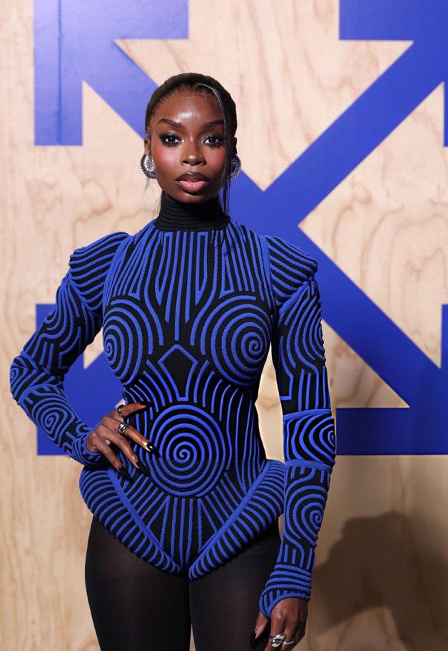 TheePopCore's tweet photo. Olandria Carthen makes a striking appearance in a Grace Jones-inspired look at Off-White™’s 10x10 Imaginary Palace. https://t.co/pgmaHjMuPV