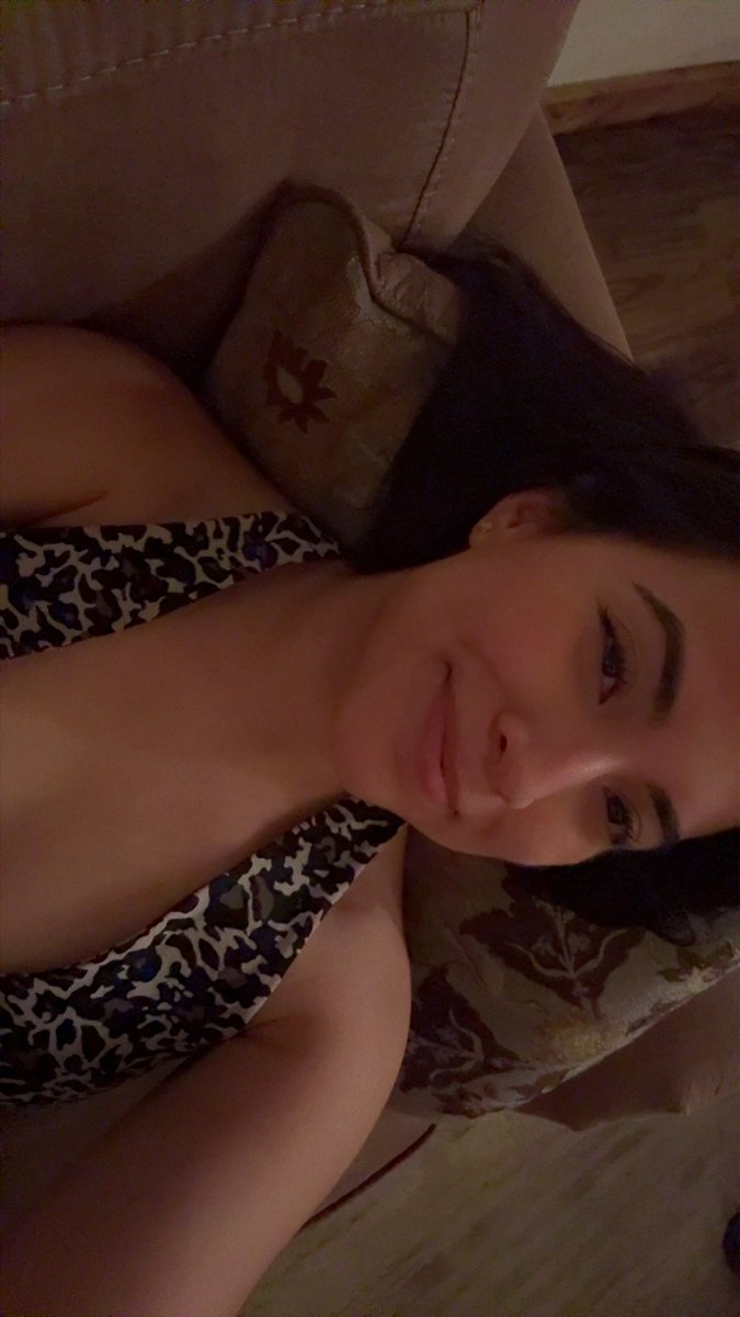 jazminealiciaow's tweet photo. https://t.co/gSKteQffcX