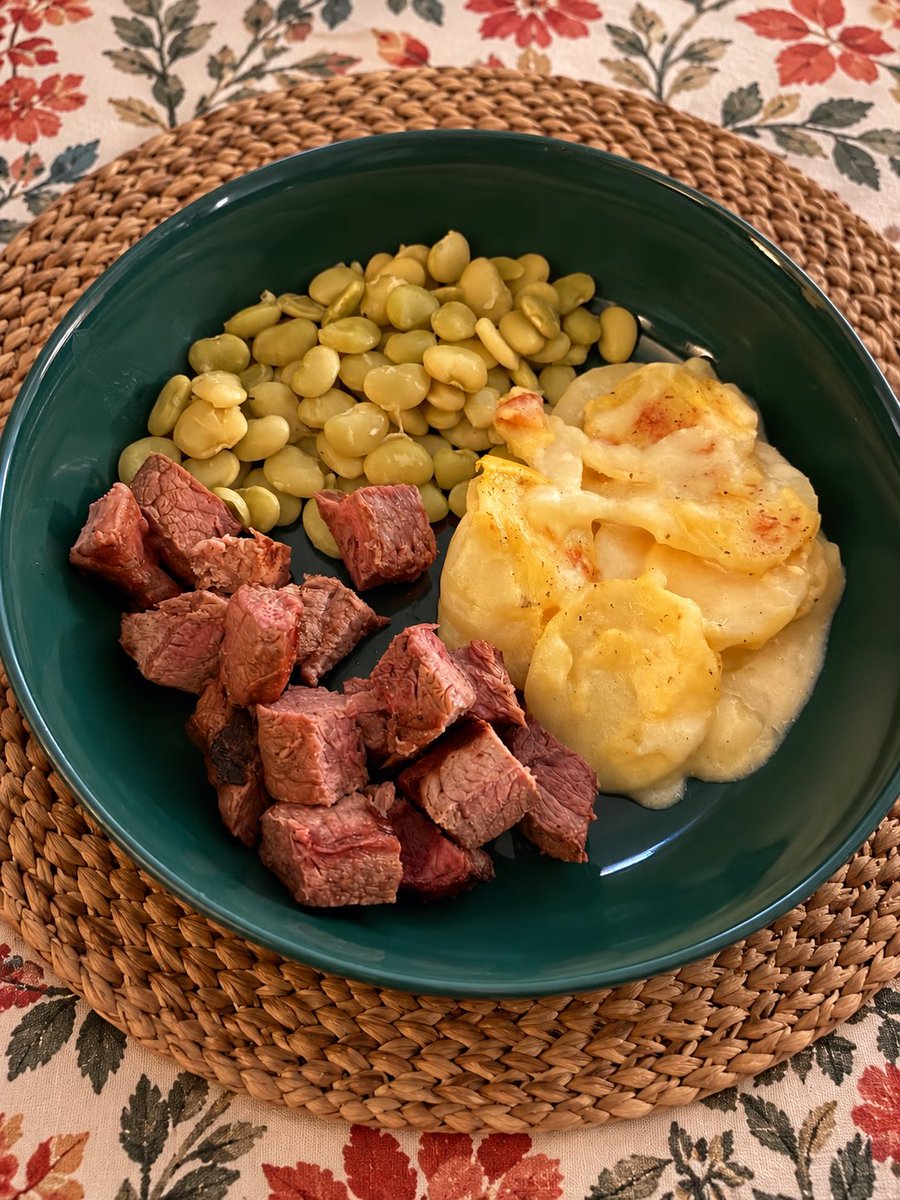 HopeChilders115's tweet photo. I so appreciate my loving, talented husband for cooking dinner tonight, well every night! https://t.co/vnvA3qYTgS