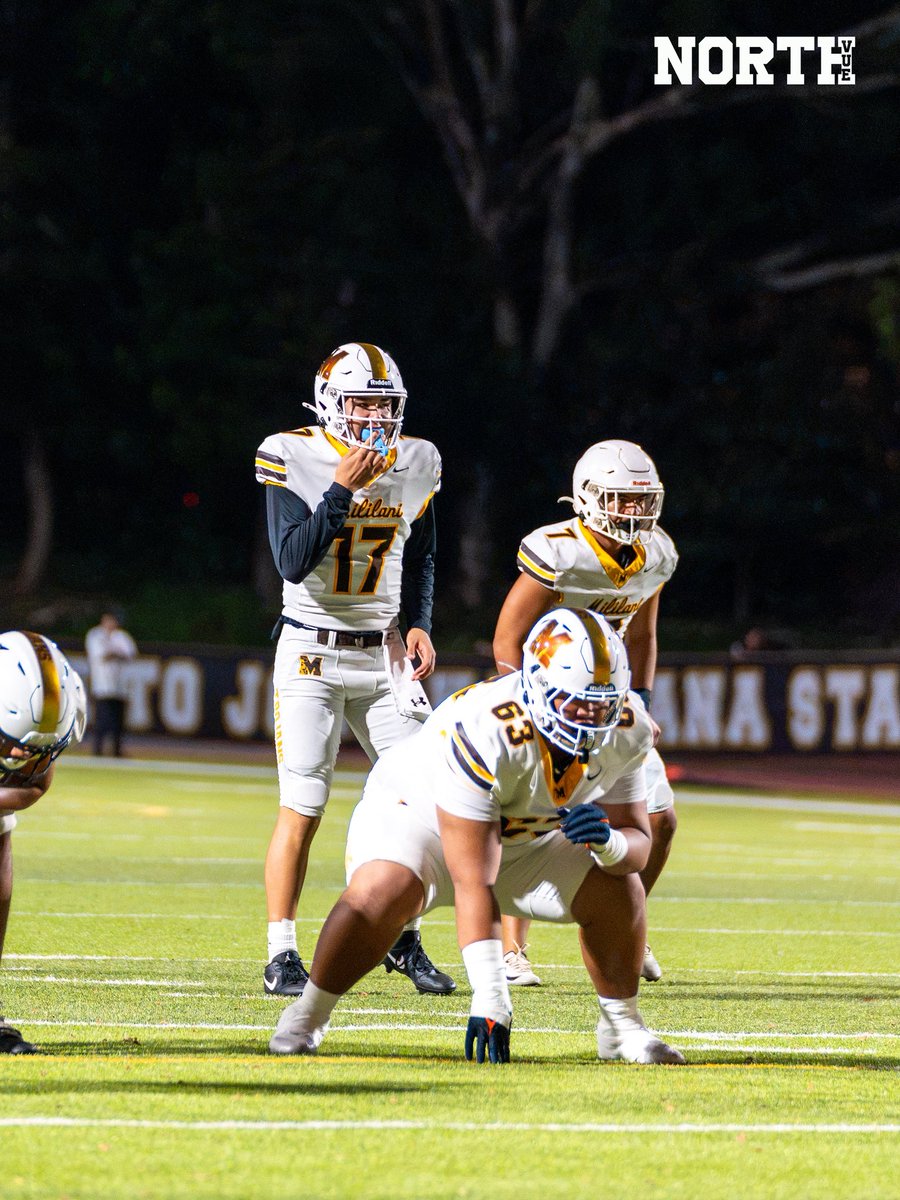 northvue's tweet photo. Trojans Stun Crusaders 

The Mililani Trojans dominated the St. Louis Crusaders with a blow out win of 42-0. Read more on our website: https://t.co/mud7PLYZOk 

📸: @pakelawheeler https://t.co/sVIH63ReqR