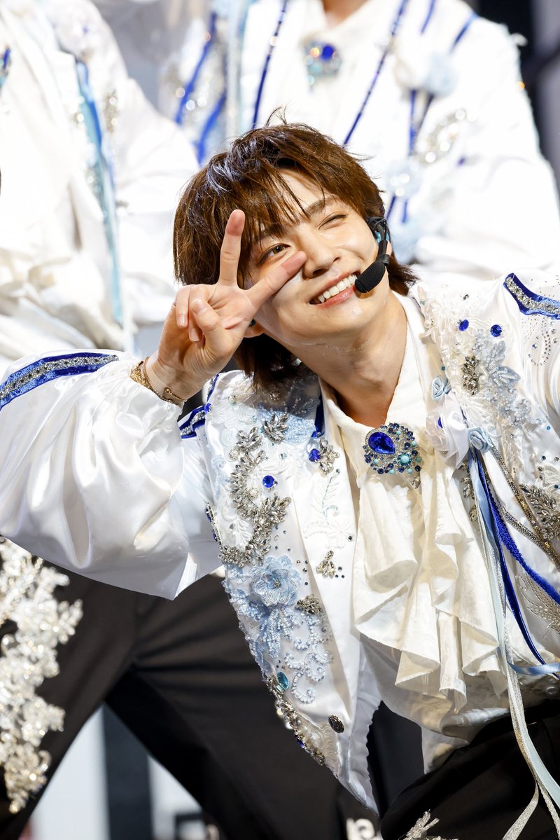 Emo_miu's tweet photo. ／
【#ICEx】「 ”#FRESHest!!”」
ツアーファイナル開催🧊☀️🎉
＼

💭 「国立、いこうぜ！」
💭 「支えてくれてる仲間がいて、COOLerのみんながいて、僕はとっても幸せものです」

[▼ライブレポ📸]
🔗https://t.co/hoaFVSZ4mg

@ICEx_official
#COOLer #Emomiu https://t.co/BZ4izl2rBm