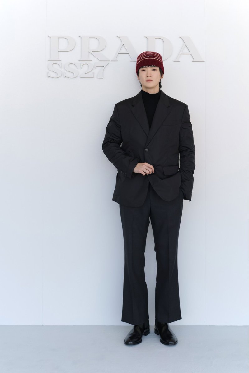 peachyeolie_'s tweet photo. JAEHYUN DEFINES PRADA
#PradaSS27 #PradaSS27xJaehyun @Prada https://t.co/cuFYO7ELV8