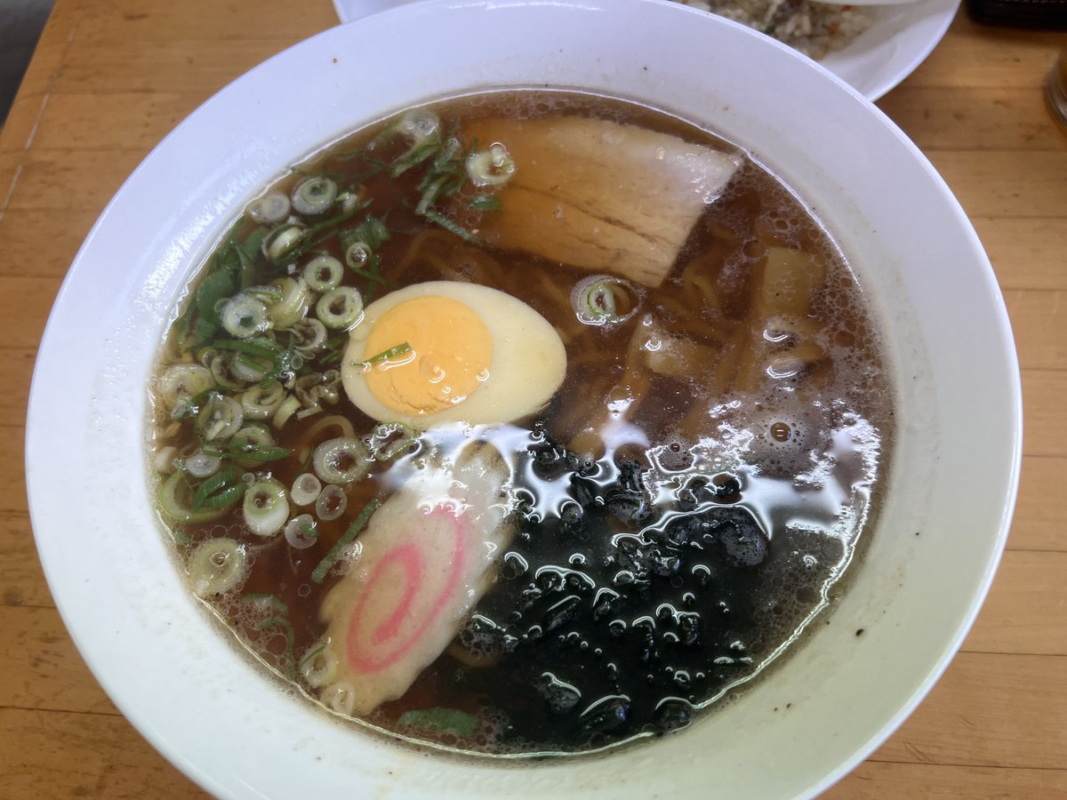 003_REC's tweet photo. 地元の食���屋さんで、シンプルに中華そばと炒飯で…！

#雪民食堂
#雪民ラーメン同好会 https://t.co/tWZRpGRx9g
