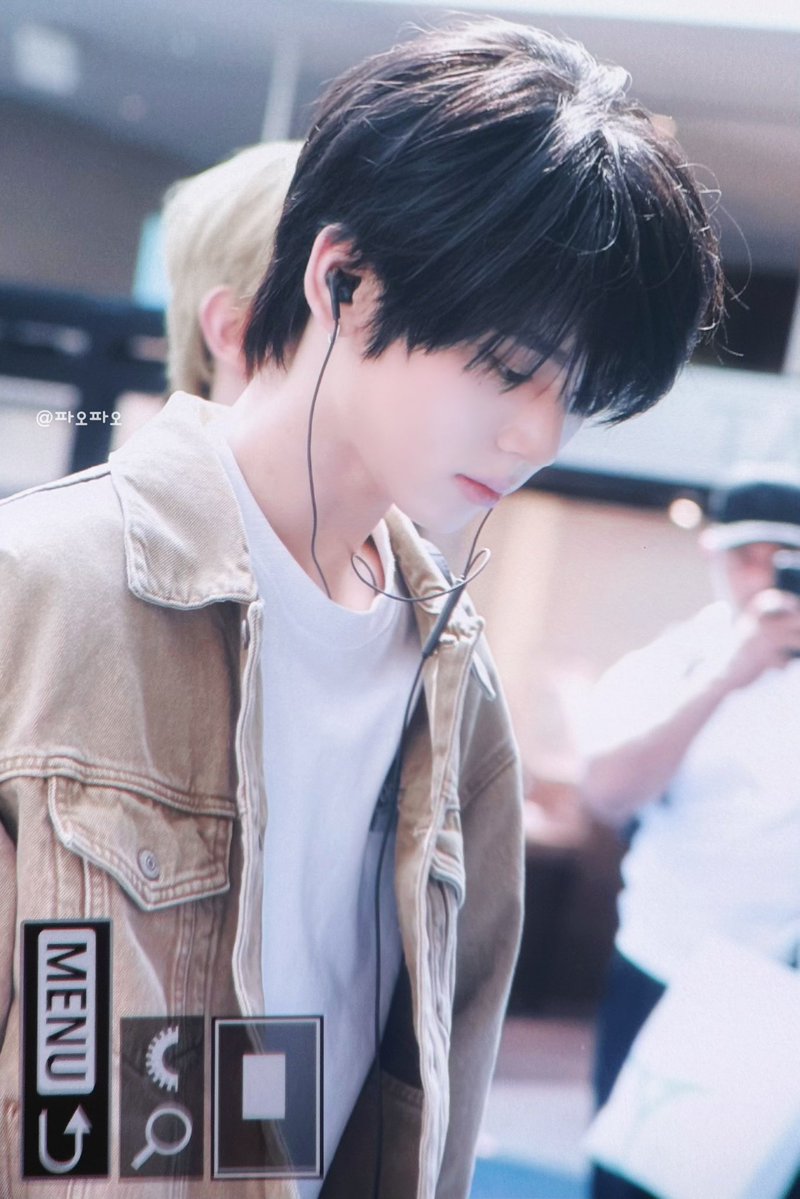 BunnyDucklingoO's tweet photo. 260924 HND🛬

#HANYUJIN #한유진 #ハンユジン #韩维辰
#AND2BLE #앤더블 https://t.co/P1w0drbQZj