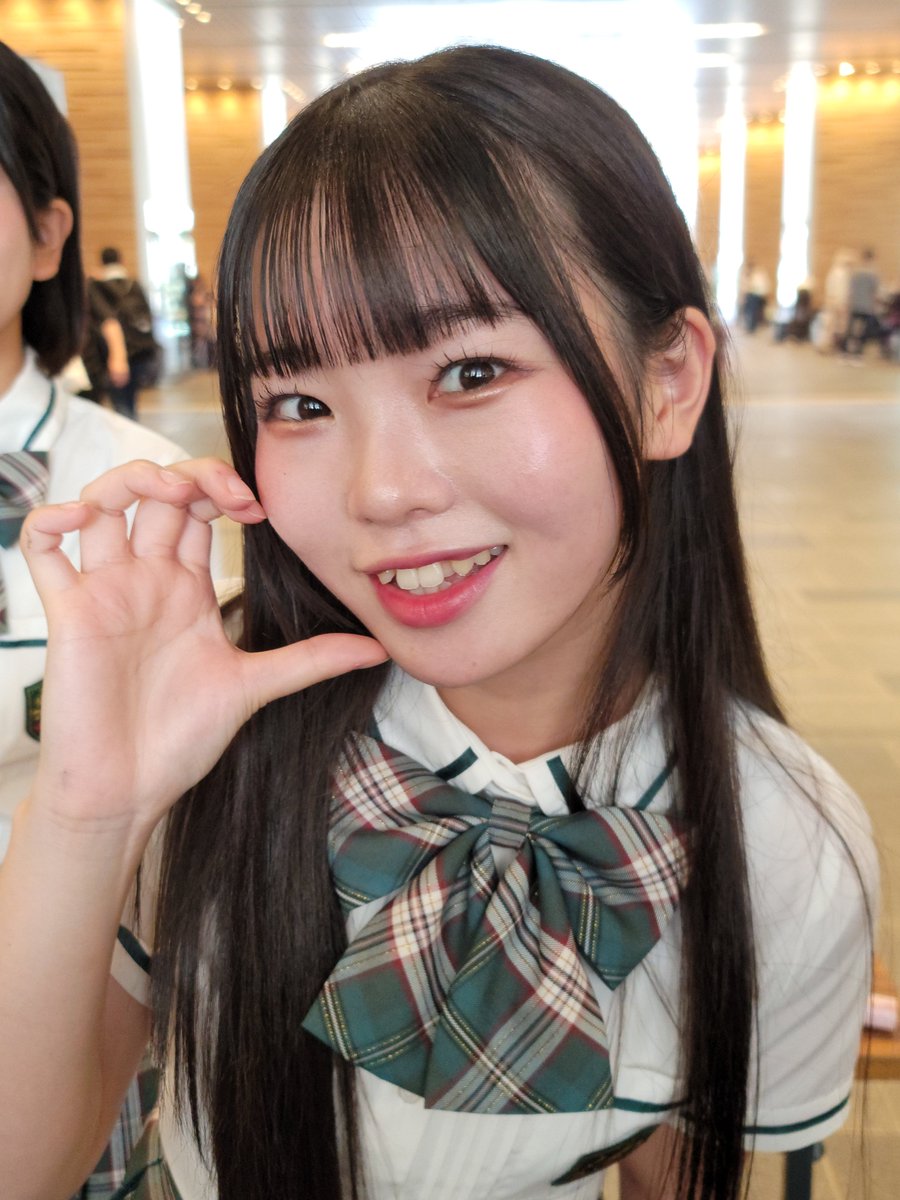 KAMI95311630's tweet photo. #back_on_live FES特典会③

そあちゃん🌊
豚っちオープン日以来🍜

特典会は１年半ぶり程かな🤔
顔は覚えててくれたが、名前はパッと出なかったみたい😅
久しぶり話せて嬉しかった😍

豚っち話で盛り上がり、時の経過をすっかり忘れちゃう💦

#ほくりくアイドル部
#土井颯愛 https://t.co/2xgSuhwHo6