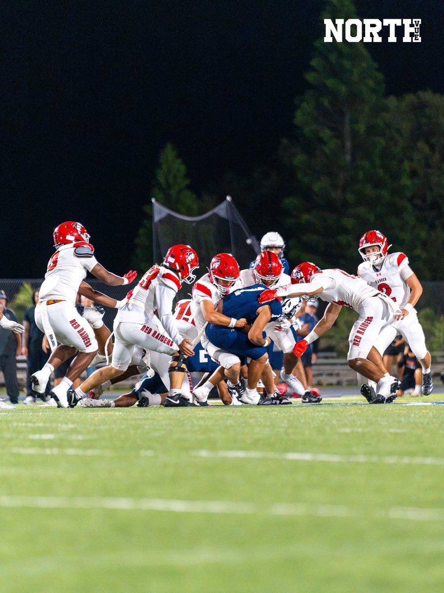 northvue's tweet photo. Defensive Showdown 

Kahuku Red Raiders get the job done on the road against the Kamehameha-Kapālama Warriors. A defensive low scoring battle would add another win for the Red Raiders. Read more on our website: https://t.co/weEYqqsMsD

📸: @kennnchapo https://t.co/gR6PYfGs9n
