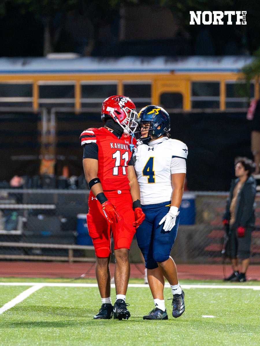 northvue's tweet photo. Clean Sweep Over League Foes

The Kahuku Red Raiders defeat the Punahou Buff-N-Blue and are the second team in history to defeat all ILH teams in one season. Read more on our website: https://t.co/qLABnp7EwY

📸: @pakelawheeler https://t.co/CJyxfFAdSw
