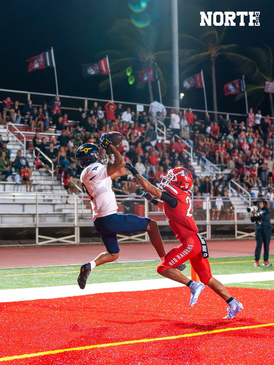 northvue's tweet photo. Clean Sweep Over League Foes

The Kahuku Red Raiders defeat the Punahou Buff-N-Blue and are the second team in history to defeat all ILH teams in one season. Read more on our website: https://t.co/qLABnp7EwY

📸: @pakelawheeler https://t.co/CJyxfFAdSw