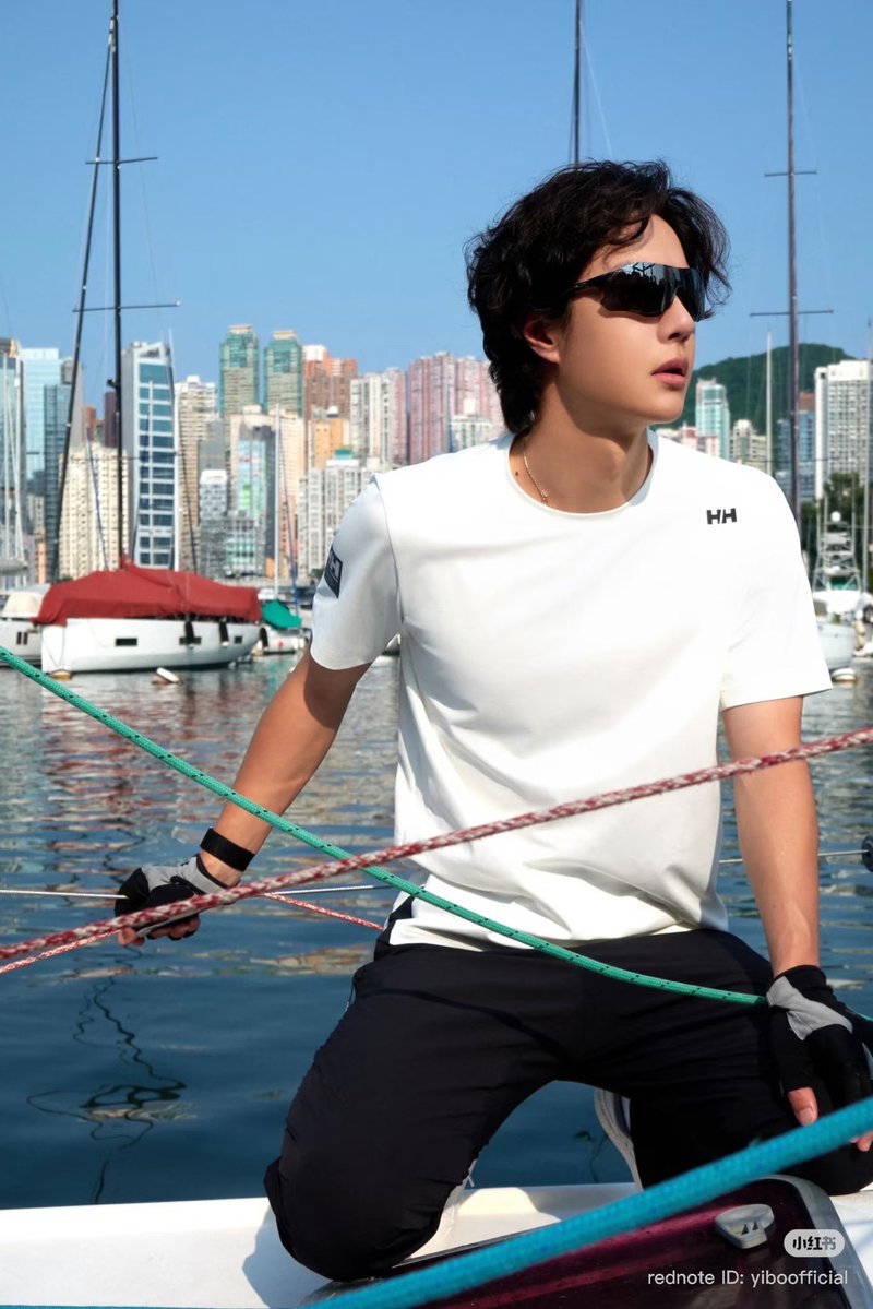 xrenaur's tweet photo. YIBO-OFFICIAL xiaohongshu update 24092026

#WangYiBo #王一博
©YIBO-OFFICIAL
1/4 https://t.co/4ztAcvUKMh https://t.co/S700F8Ejd5
