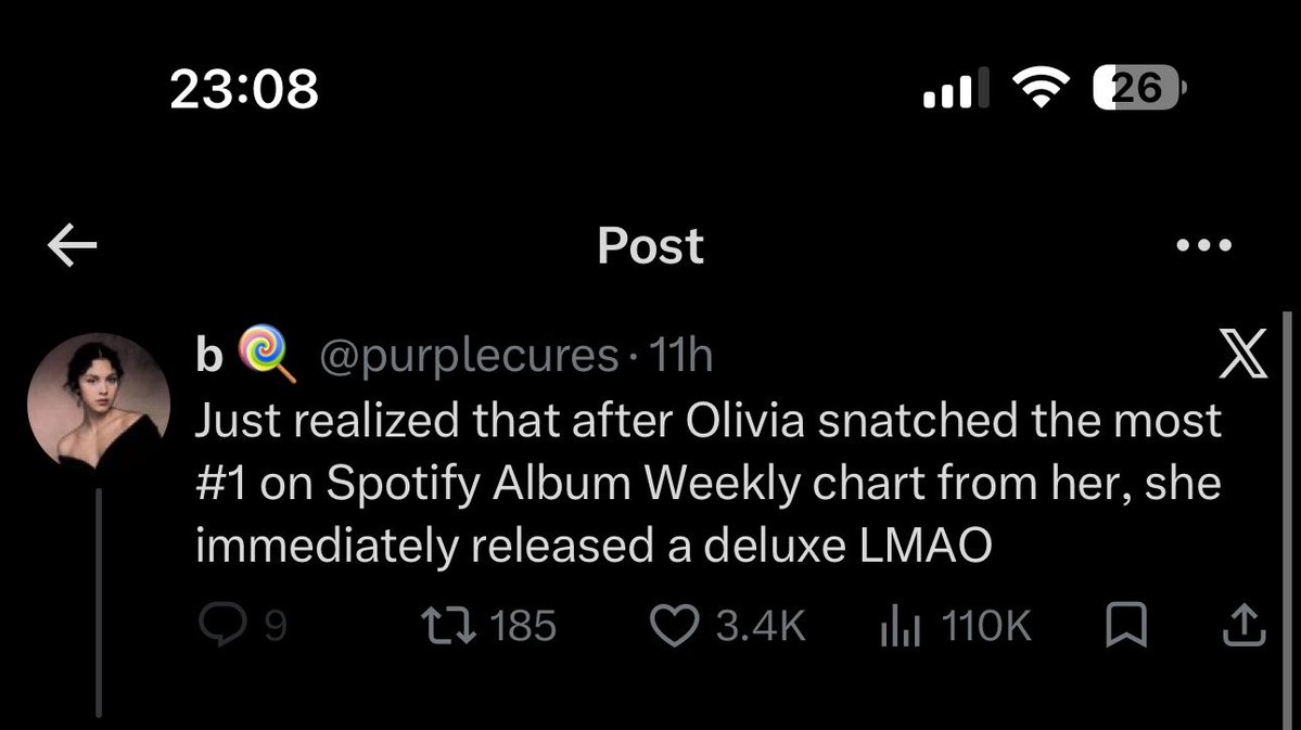 tmlovesred2's tweet photo. Taylor’s haters should create a group chat and discuss one narrative that they should stick to because wow https://t.co/c4WLZUc5YI
