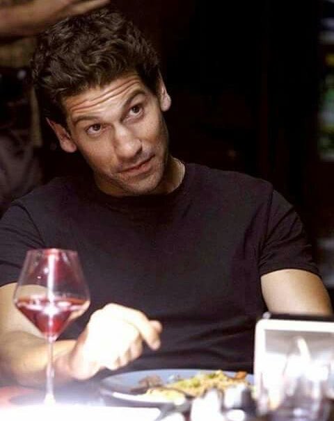 castlesangels's tweet photo. having dinner with boyfriend!frank castle and he can’t keep his hands off you https://t.co/KjVphyMa7Y