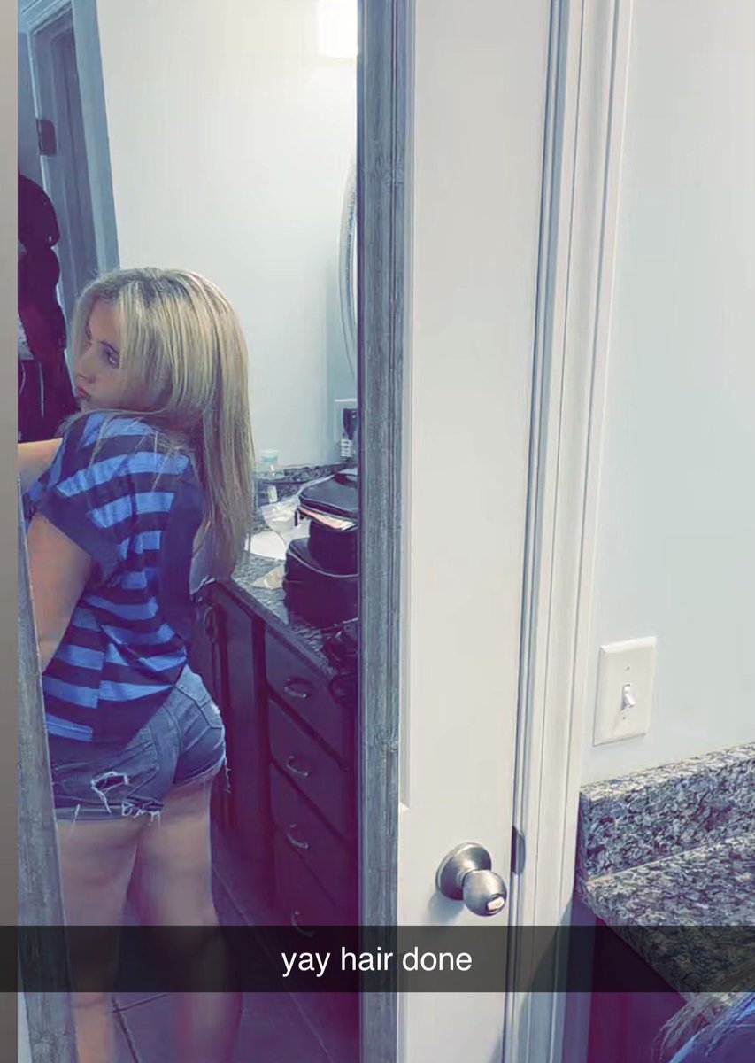 goonnforever's tweet photo. Loser cuck submitted his thick bop gf to this bwc ��‍💫 dm/follow to get cucked &amp; submit your girl to be exposed #bwc #cuck https://t.co/GXfbz2BxEq