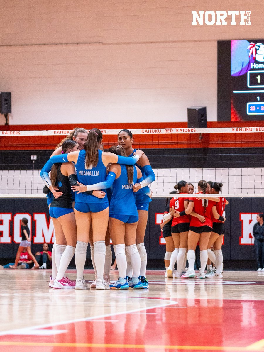 northvue's tweet photo. Opening Night Battle 

A rematch of the 2025 OIA D1 Girls Volleyball Championship would open up in Kahuku, as the Moanalua Na Menehune spoil OIA opening night for the Kahuku Red Raiders. Read more on our website: https://t.co/r0iySTvMwR 

📸: @kennnchapo https://t.co/kcJWkBR8ax