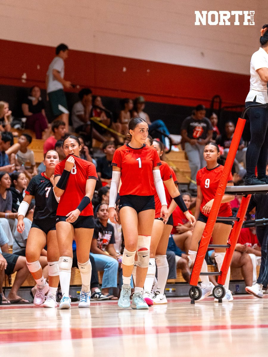 northvue's tweet photo. Opening Night Battle 

A rematch of the 2025 OIA D1 Girls Volleyball Championship would open up in Kahuku, as the Moanalua Na Menehune spoil OIA opening night for the Kahuku Red Raiders. Read more on our website: https://t.co/r0iySTvMwR 

📸: @kennnchapo https://t.co/kcJWkBR8ax