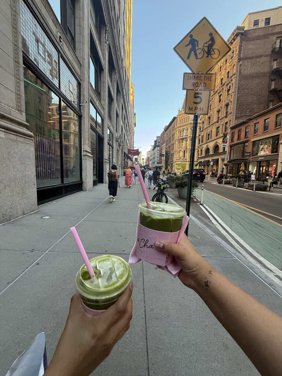 Bronzee666's tweet photo. Luv having lil adventures but lowkey that chacha matcha was not it… I need more girlies to hang with 😭
#wlw #nyc #moots #mutuals #moothunt #fem4fem #les #fashion #moothunt〃・ https://t.co/d1Be7Xxchj